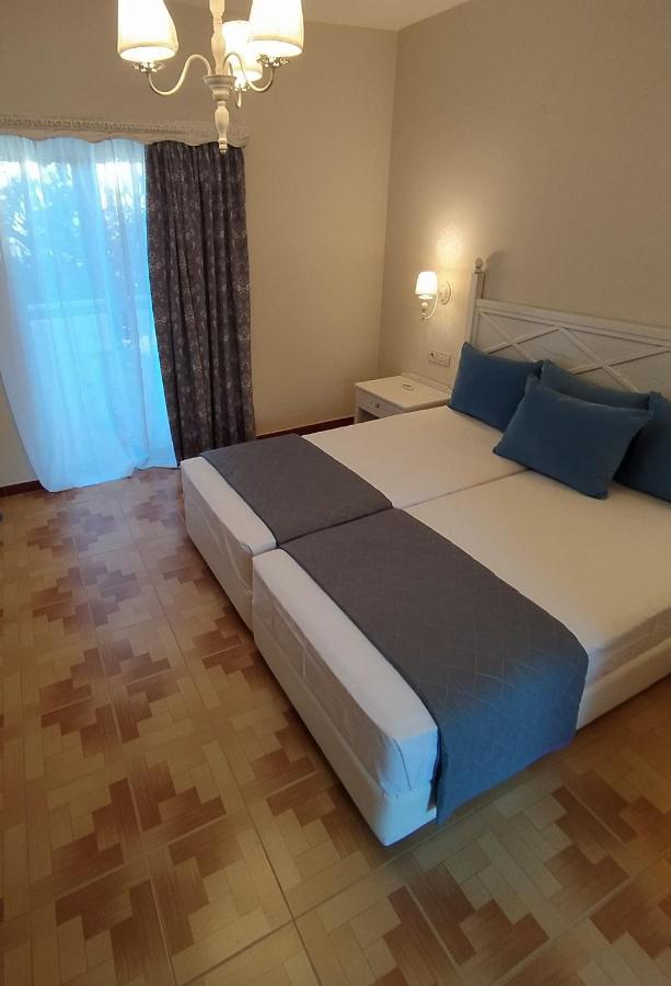 קפלוס Dionisia Apartments 8 מראה חיצוני תמונה