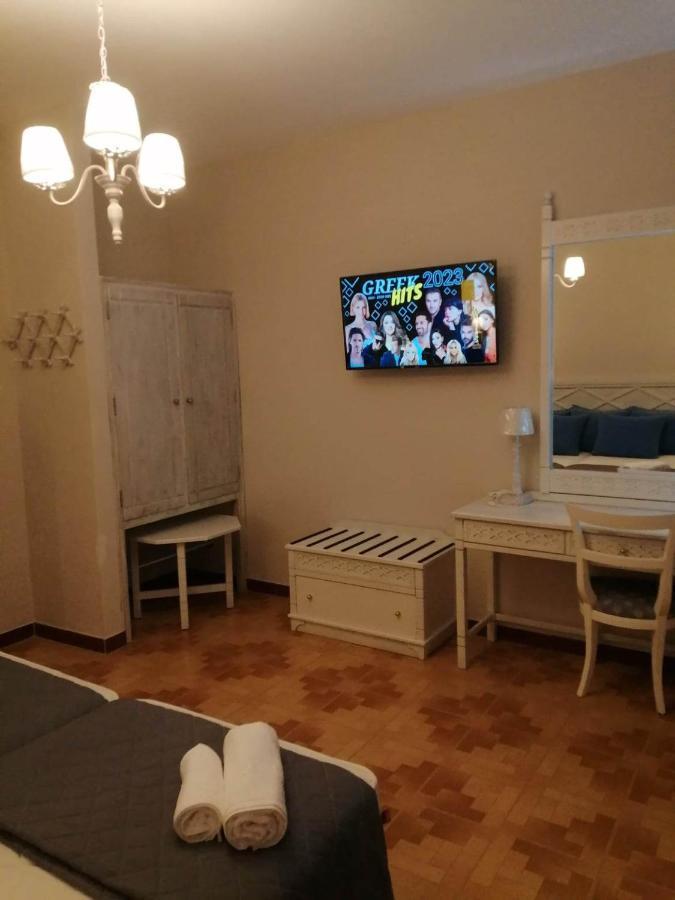 קפלוס Dionisia Apartments 8 מראה חיצוני תמונה